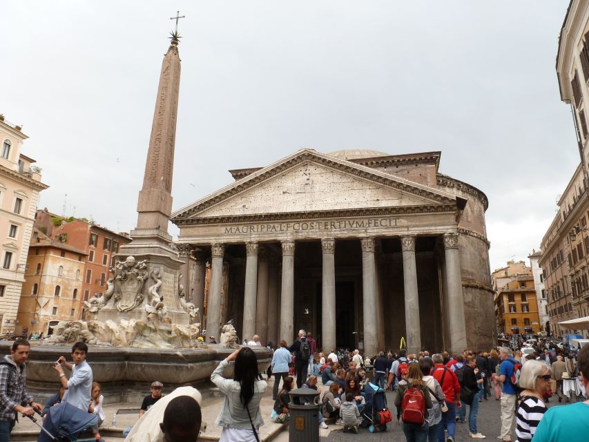 Rome: Pantheon Small Group Tour with Skip-The-Line Entry - Roman temple to Catholic church: what changes, what stays