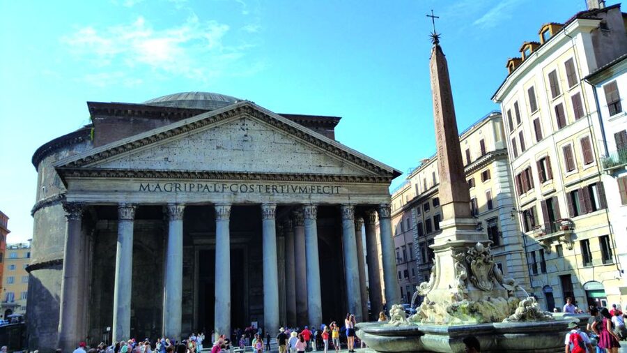 Rome: Pantheon, Trevi Fountain & Roman Squares Guided Tour - Trevi Fountain: coin toss, but also how to look beyond the crowd