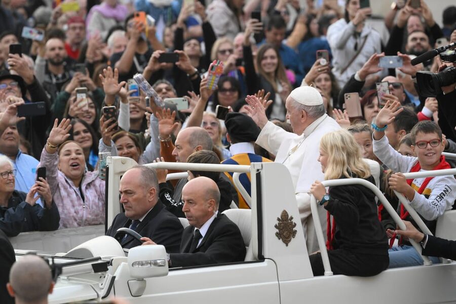 Rome: Papal Audience Experience - Key Points Before You Go