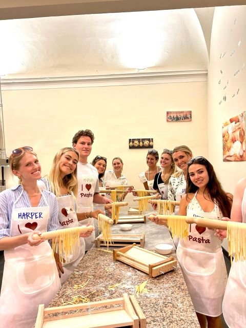 Rome: Pasta Making Class with Wine, Limoncello, and Dessert - How to show up so you get the best result