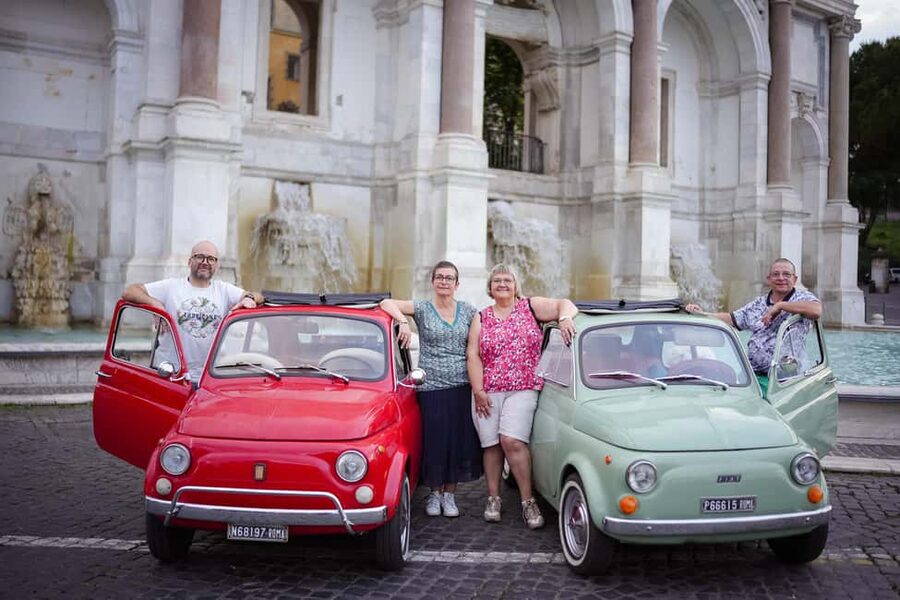 Rome: Photoshoot Service with Vintage Fiat 500 - Gianicolo Hill, Rome’s highest point: the view stop you will remember