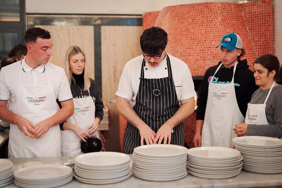Rome: Pizza and Tiramisu Cooking Class in Piazza Navona - Dough basics: what you learn even if your dough does not get baked