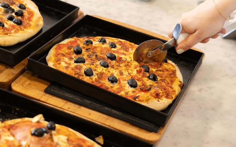Rome: Pizza and Tiramisù Cooking Class with Glass of Wine - Why This Rome Pizza and Tiramisu Class Feels Like Real Italy
