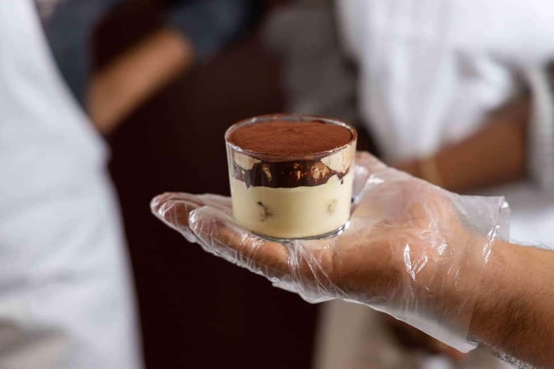 Rome: Pizza and Tiramisù Cooking Class with Glass of Wine - Getting There at Via Giuseppe Zanardelli 14, and How the 3-Hour Pace Works