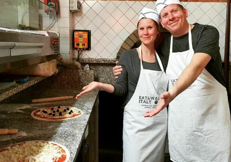 Rome: Pizza & Gelato Making Class with Wine & Limoncello - Should you book this pizza and gelato making class near Piazza Navona?
