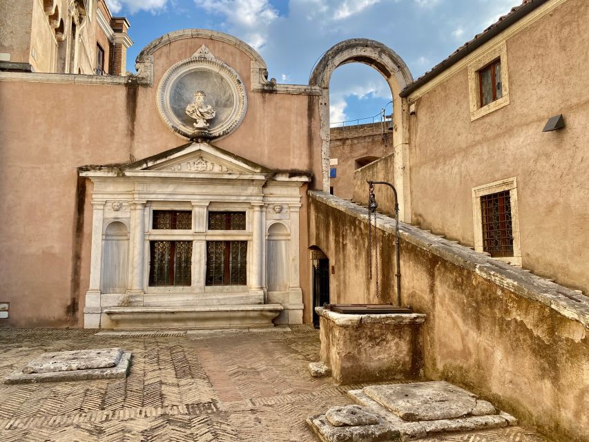 Rome Pre-Reserved Shared or Private Tour Castel Sant'Angelo - Entering Hadrian’s mausoleum: the anchor of the visit