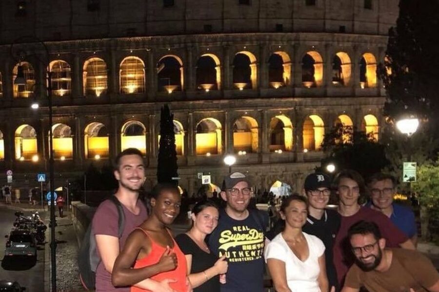 Rome : Private custom walking tour with a local guide - Your Guide’s Advice Beyond the Monuments