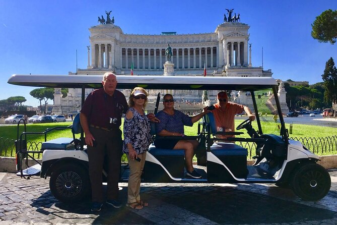 Rome: Private/Group 4 Hours Golf Cart SightseeingTour - Colosseum Arena views plus Circus Maximus and Palatine Hill angles