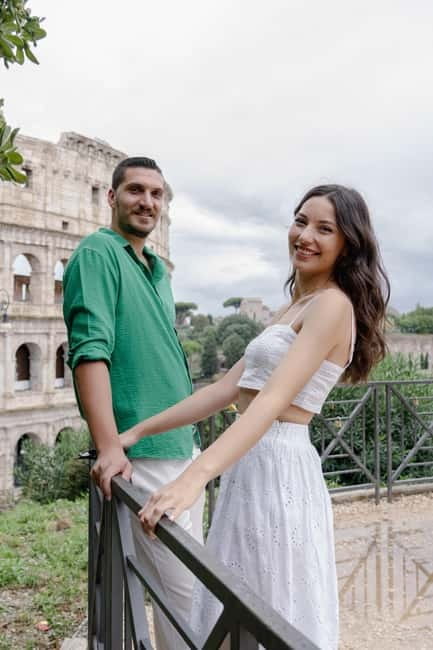 Rome: Private photoshoot at the Trevi Fountain Golden Hour - Should you book this Trevi Fountain sunrise photoshoot?