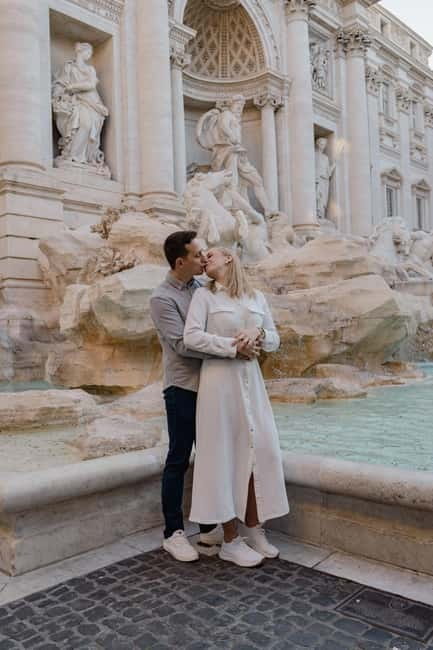 Rome: Private photoshoot at the Trevi Fountain Golden Hour - What the experience feels like, based on real moments people share