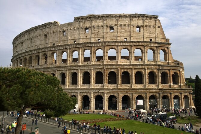 Rome: Private Transfer to/from Civitavecchia Port Van Mercedes - Drivers matter more than you think, and this service leans that way