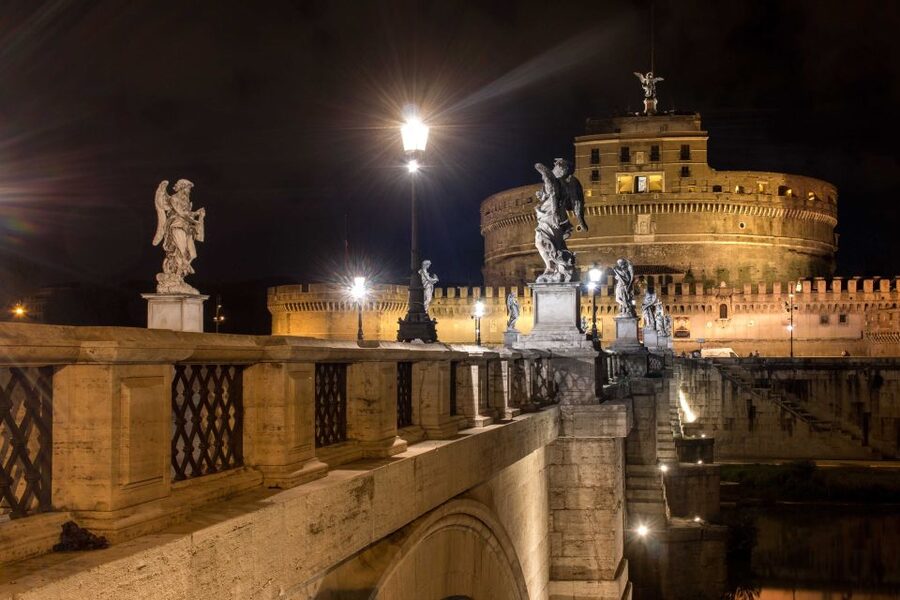 Rome: Private Walking Tour with a Local - Photo stops and scenic viewpoints, planned around your priorities