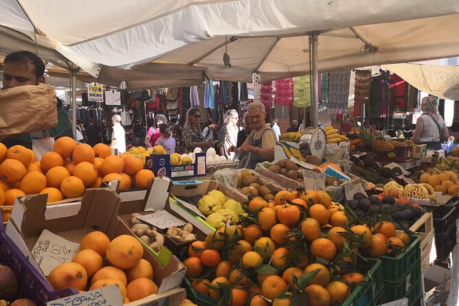 Rome Private Wine & Food Tour Trastevere, Ghetto, Campo de Fiori - Pizza and grocery classics: cheeses, hams, and Roman bread culture