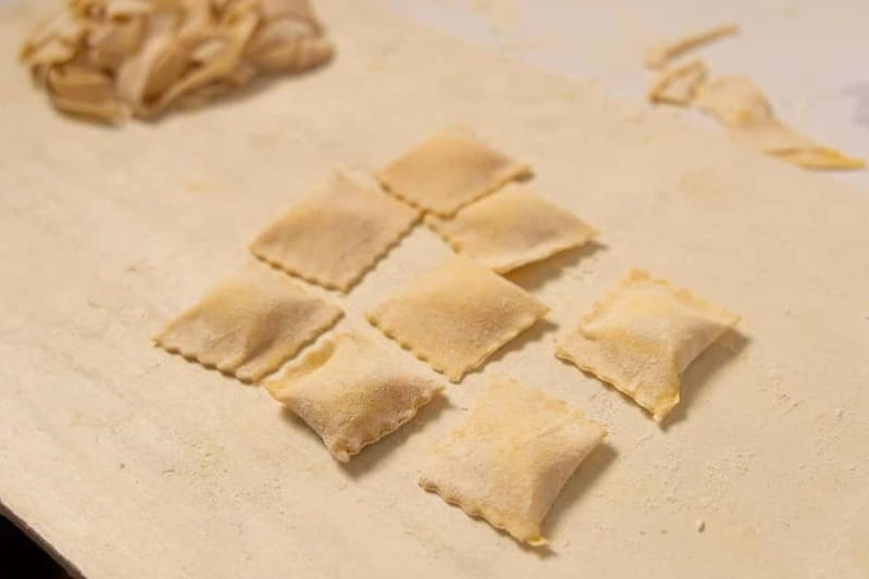 Rome: Ravioli, Fettuccine and Tiramisu Cooking Class - Making it fit your Rome itinerary
