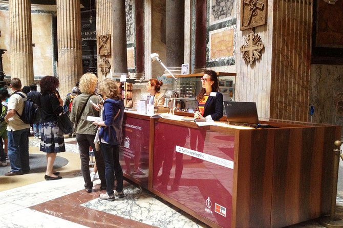 Rome’s Best-Preserved Monument: Pantheon-Fast Track & Guided Tour - Entering the Pantheon with a time slot: what “fast track” does and does not mean