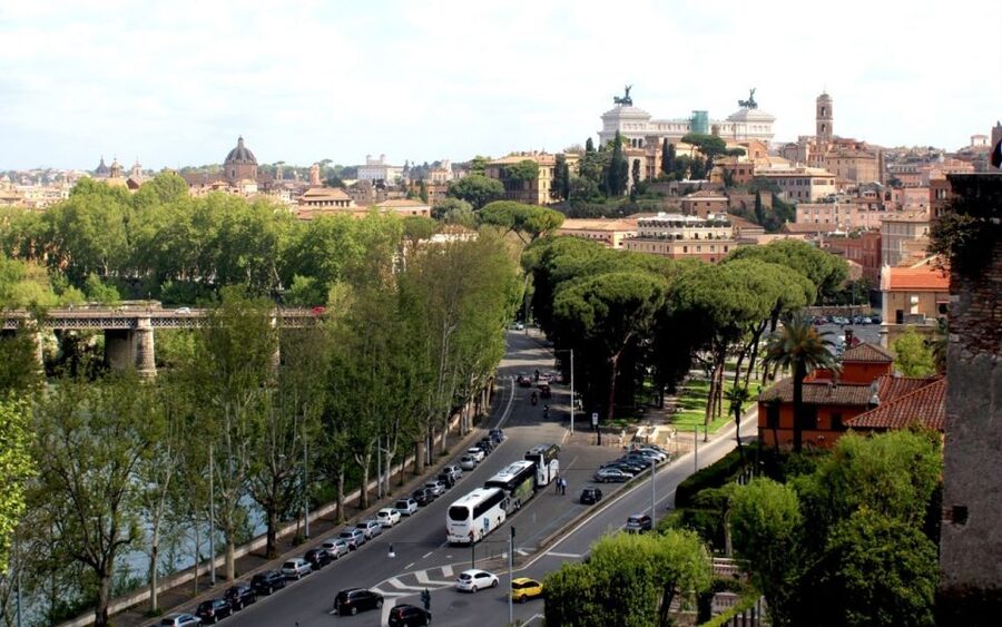 Rome’s Top Highlights Tour Luxury Golf Cart (Private option) - Colosseum area, then Circus Maximus and Piazza Venezia