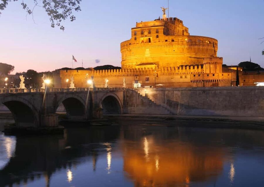Rome Secrets: Dark History & Tasty Bites Tour - Santa Maria dell’Orazione e Morte, skulls, bones, and the nameless dead