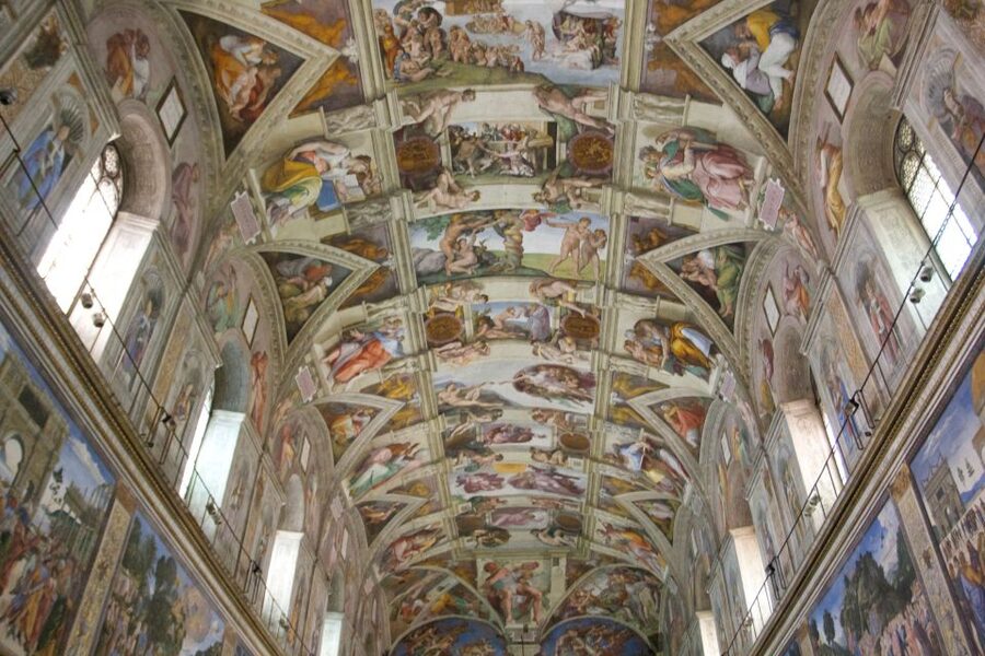 Rome: Sistine Chapel & St. Peter's Basilica with Dome Climb - Raphael Rooms and the Gallery of Maps: the highlights people chase