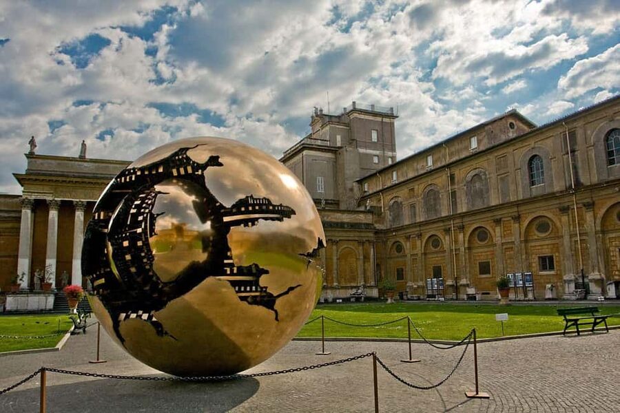 Rome: Skip-the-Line Vatican Museums & Sistine Chapel Ticket - Choosing Your Vatican Entry Option: Skip the Line, Host Help, or a Full Guided Tour