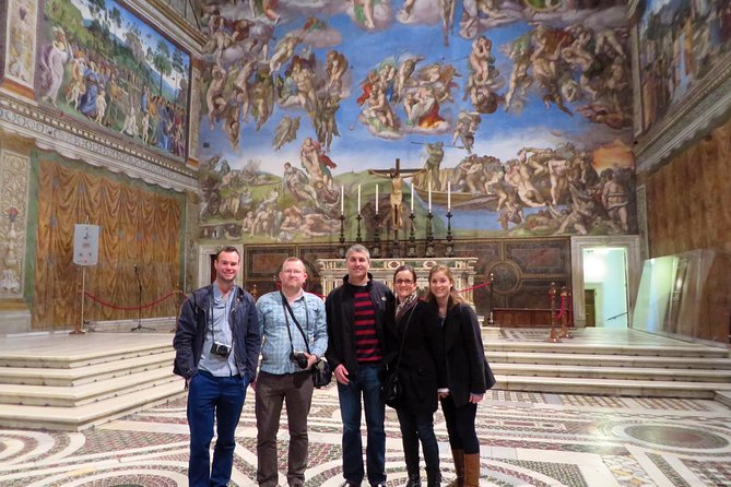 Rome: Skip the Line Vatican, Sistine Chapel, St Peter Small Group - Sistine Chapel: what 15 minutes feels like inside