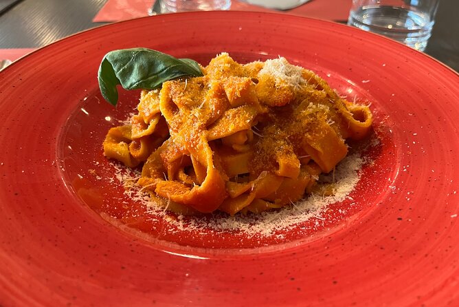 Rome Small Group Pasta Making Class with Wine and Italian Chef - Drinks, Alcohol Rules, and Food Options That Fit Real Plans