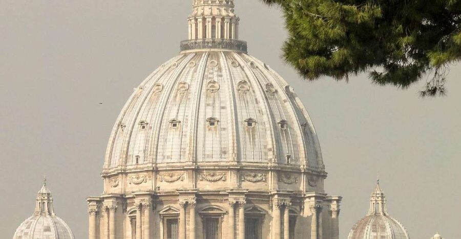 Rome: St. Peter's Basilica Guided Tour with access to Dome - Better Entrance Time at St. Peter’s: Why It Changes Your Experience