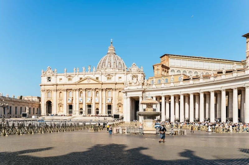 Rome: St. Peter's Basilica, Papal Tombs, and Dome Climb Tour - Entering St Peter’s Square, then getting sorted fast