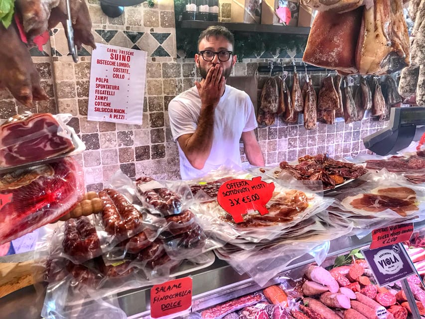 Rome Street Food: Delights at Campo dei Fiori & Ghetto Area - Via del Biscione: the supplì moment you will remember