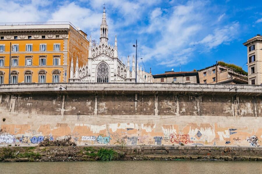 Rome: Tiber River Urban Rafting Tour with Roman Pizza - Ripa Grande finishing stretch, and where the tour drops you