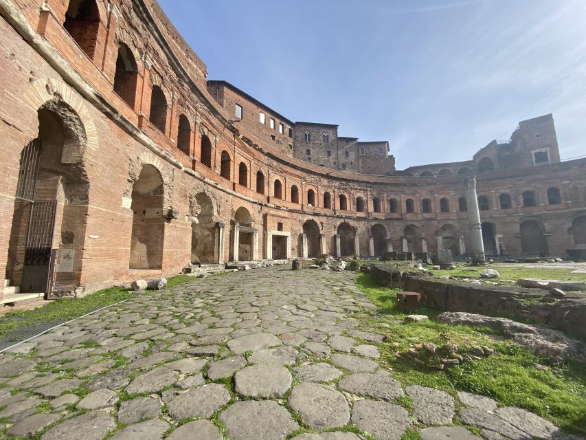 Rome: Trajan Markets Experience with Multimedia Video - What to bring, what to avoid, and how to prep
