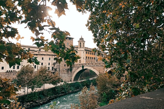 Rome: Trastevere Food Tour Wine Tasting and Local Expert Guide - What’s actually included: food, drinks, and the ending at ice cream