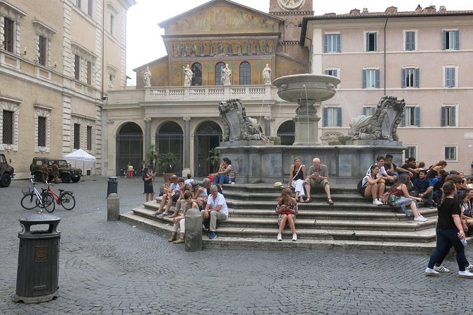 Rome Trastevere Walking Food Tour - Pizza tasting in Trastevere pizzerias: find your favorite
