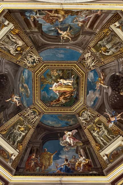 Rome: Vatican Museums, Sistine Chapel, and St. Peter's Tour - Price and value: what $211 buys in real time