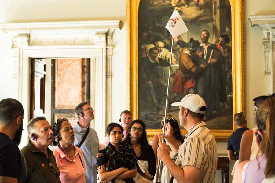 Rome: Vatican Museums, Sistine Chapel & St. Peter’s Tour - Starting at the Courtyard: How the Vatican Museums Route Gets You Oriented