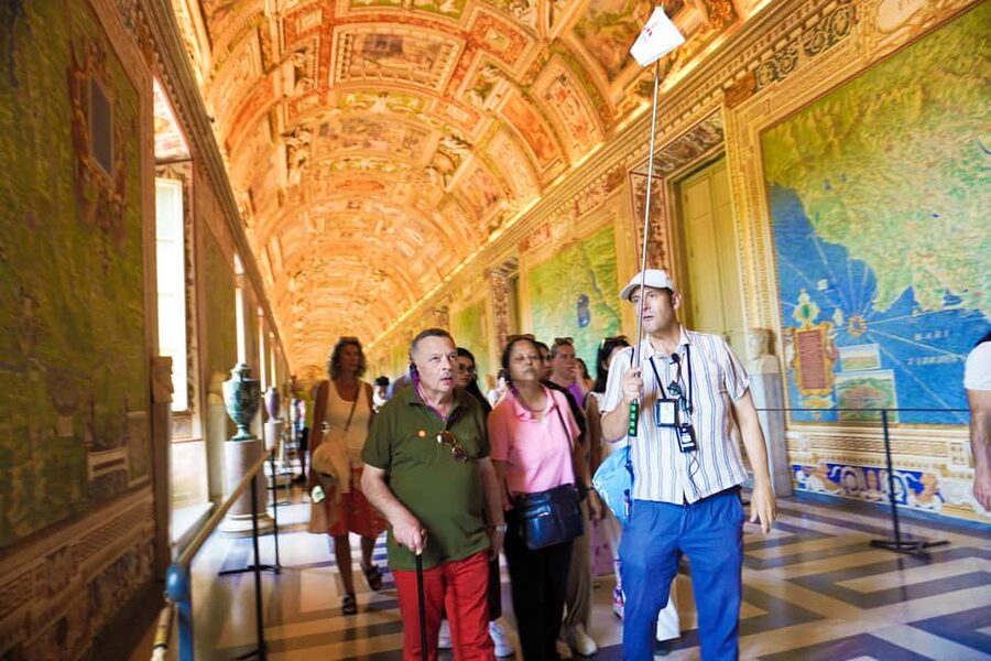 Rome: Vatican Museums, Sistine Chapel & St. Peter’s Tour - Hearing the Art: How the Headsets Change the Experience