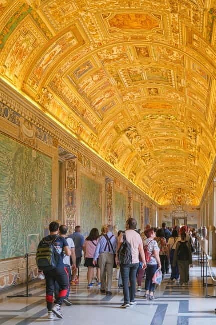 Rome: Vatican, Sistine Chapel, and St Peter's Guided Tour - Group Flow, Heat, and Why Headsets Matter Here