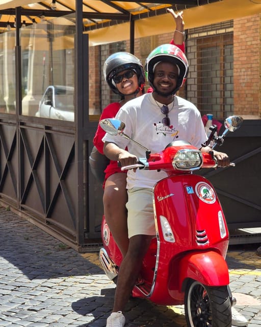 Rome: Vespa 125cc Daily rental ( Rome Termini & Vatican ) - Night riding: when the freedom is best and when it is not