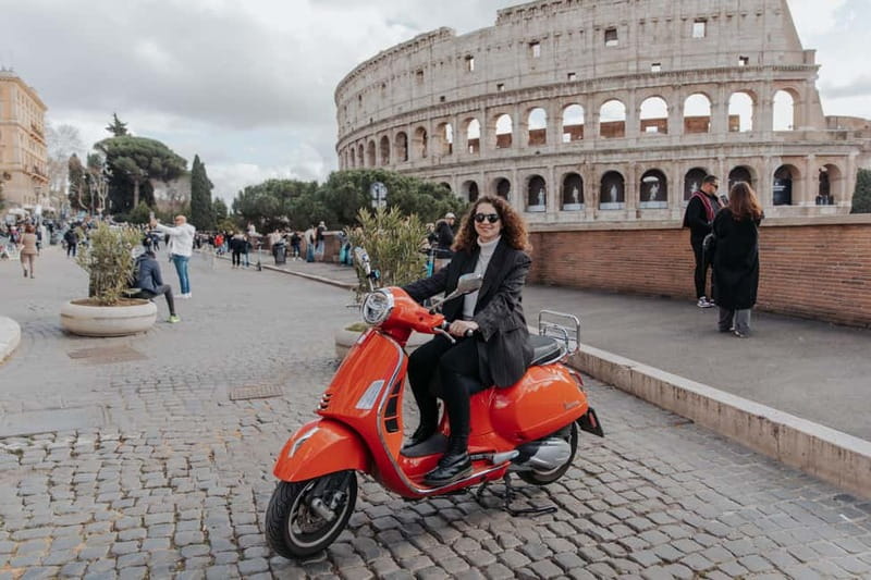 Rome: Vespa Ride in the Streets with Photography - Orange Garden (Giardino degli Aranci): the calm photo break