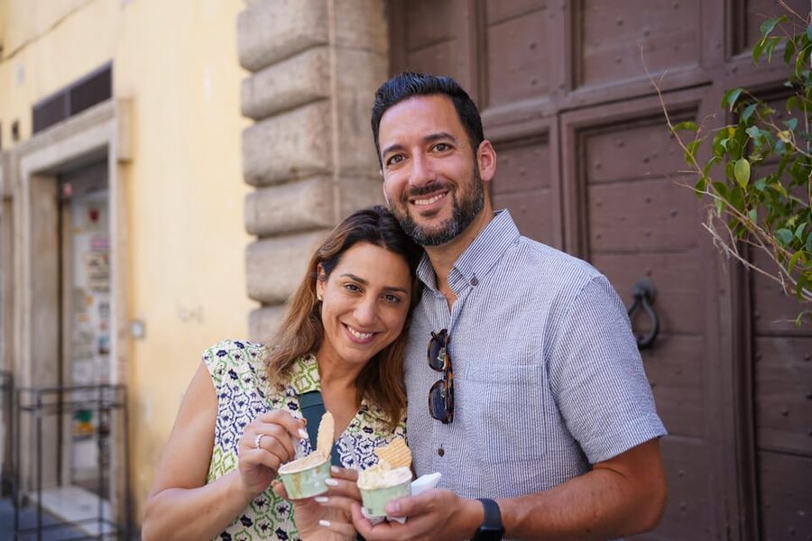 Rome: Vespa Ride with Pictures and Sweet Tastings - Professional Photos Within 3 Days: How to Make It Worth It