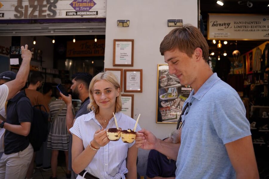 Rome: Vespa Ride with Pictures and Sweet Tastings - Passing Fontana dell’Acqua Paola and Vittorio Emanuele II
