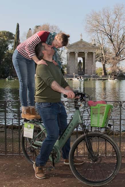 Rome: Villa Borghese E-Bike Tour (Small Group or Private) - The Bikes, Helmets, and That Pre-Ride Reality Check