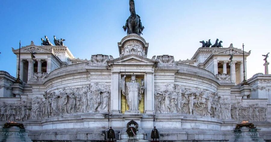 Rome: Vittoriano Monument With Panoramic Terrace Entry Visit - Palazzo Venezia: historic halls and Renaissance gardens in the same ticket