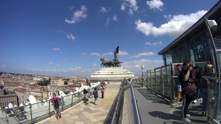 Rome: Vittoriano with Rooftop & Palazzo Venezia Hosted Entry - Who this experience suits best