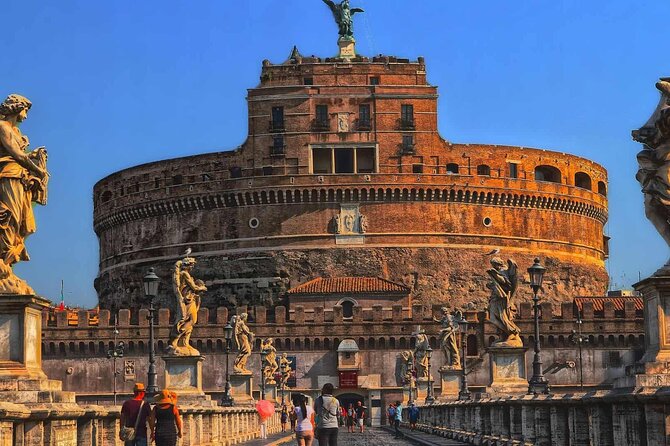 Rome: Walking Tour through the Marvel of the city - The Pantheon stop: Temple of all the gods, with admission not included