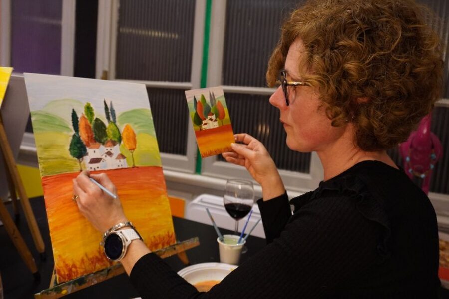 Rome: Wine and Paint Experience in Piazza Navona - Who This Experience Fits Best (And Who Should Skip It)
