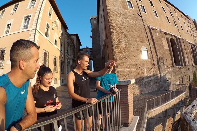 Running Tour through Rome - Colosseum and Roman Forum: the sunrise combo you will remember