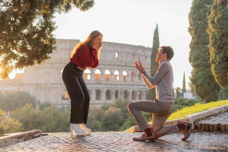 Secret Proposal Photoshoot in Rome + Reel - What you get: 30 photos, a reel, and edited delivery in under 24 hours