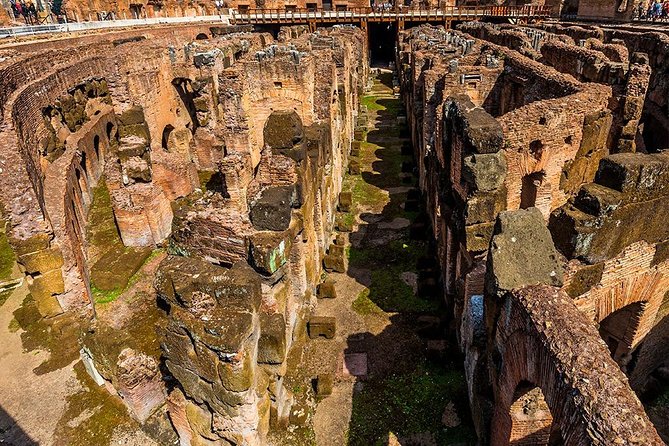 Self Guided Audio Tour-Coliseum & the Gladiator's Legends - Stop 2: A Historical Landmark Moment on the Route