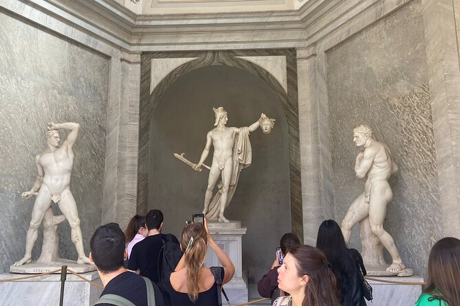 Sistine Chapel and Vatican Tour - Group Size of Up to 15 or 20: Why This Tour’s Crowd Management Matters