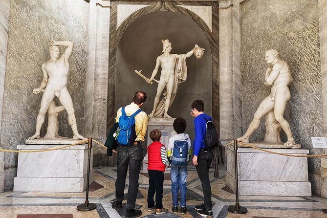 Sistine Chapel, Vatican Museums & St Peter's Small Group Tour - Cortile della Pigna and Pinecone Watching, in 10 Minutes